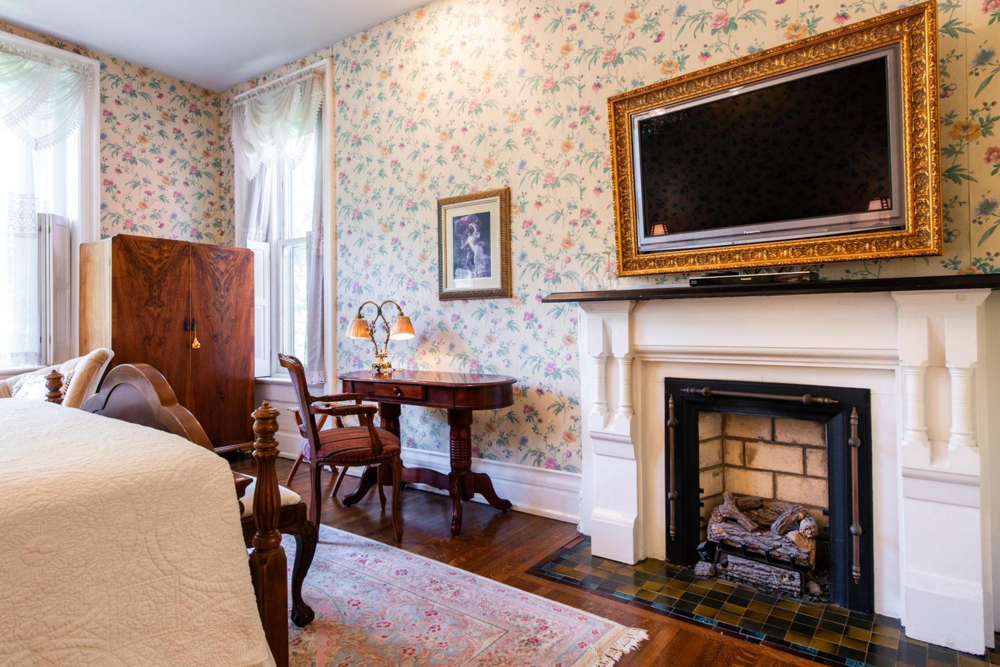 Central Park Bed & Breakfast Λούισβιλ Δωμάτιο φωτογραφία