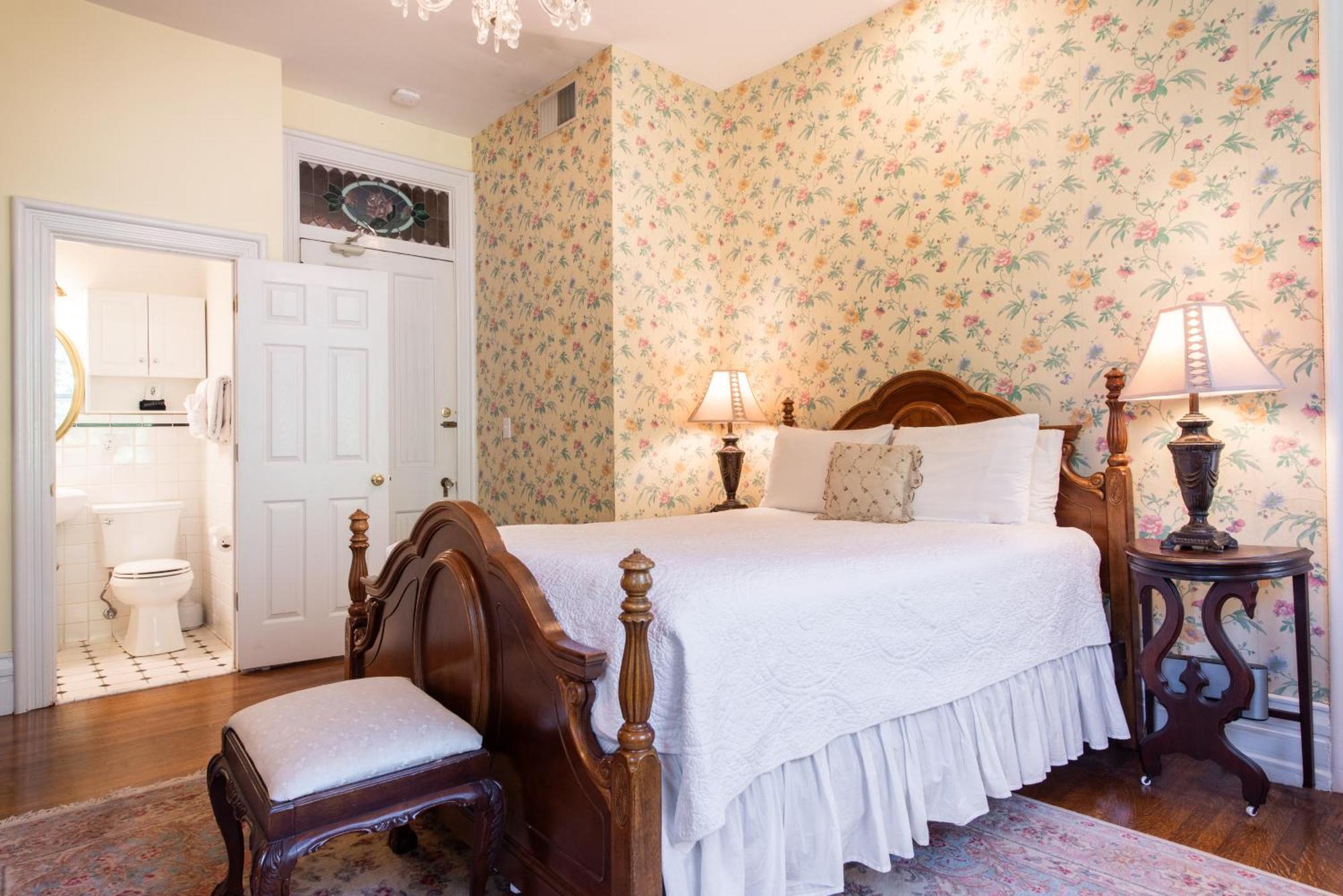 Central Park Bed & Breakfast Λούισβιλ Δωμάτιο φωτογραφία