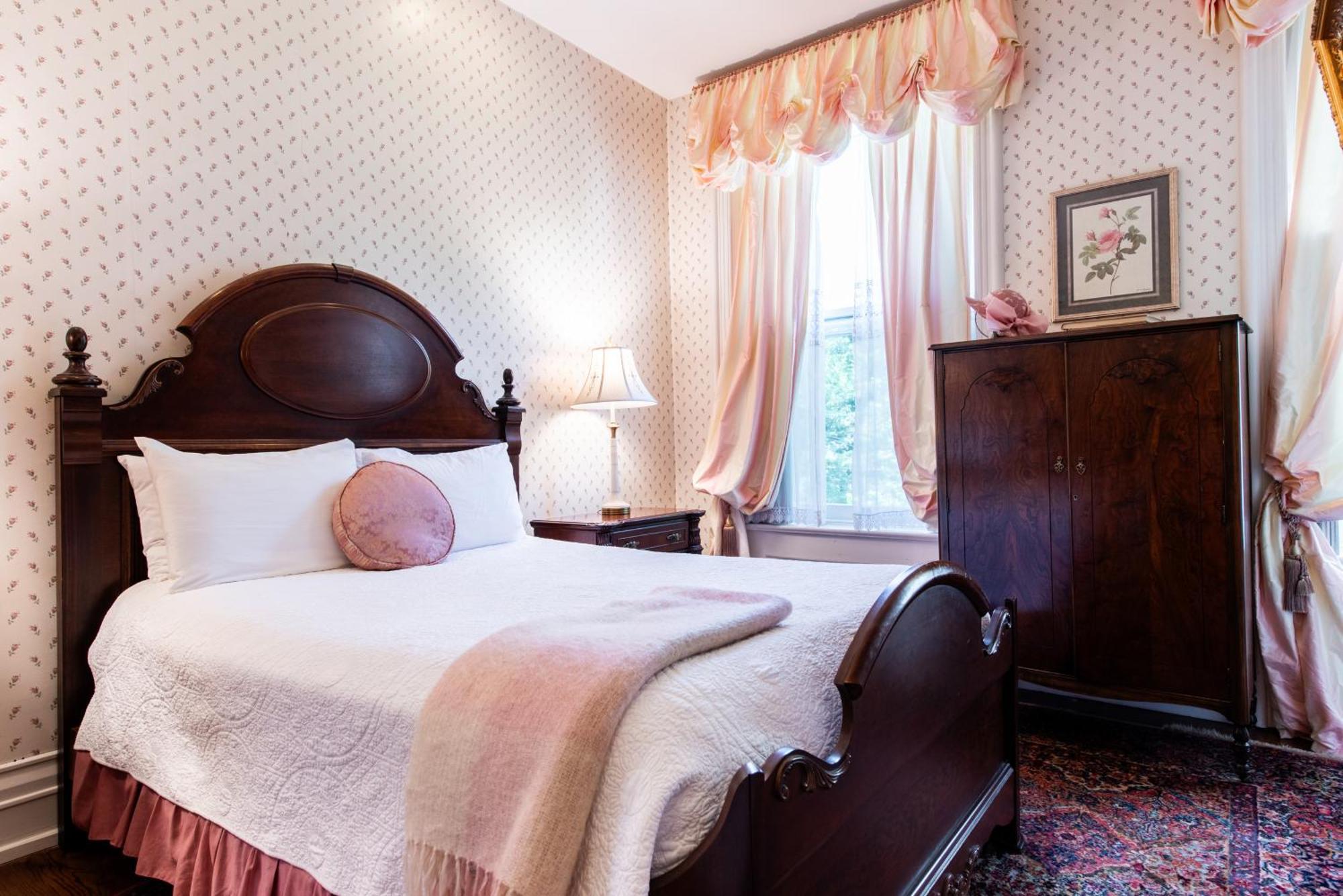 Central Park Bed & Breakfast Λούισβιλ Δωμάτιο φωτογραφία